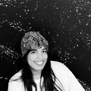 Meet your Posher, Lorena